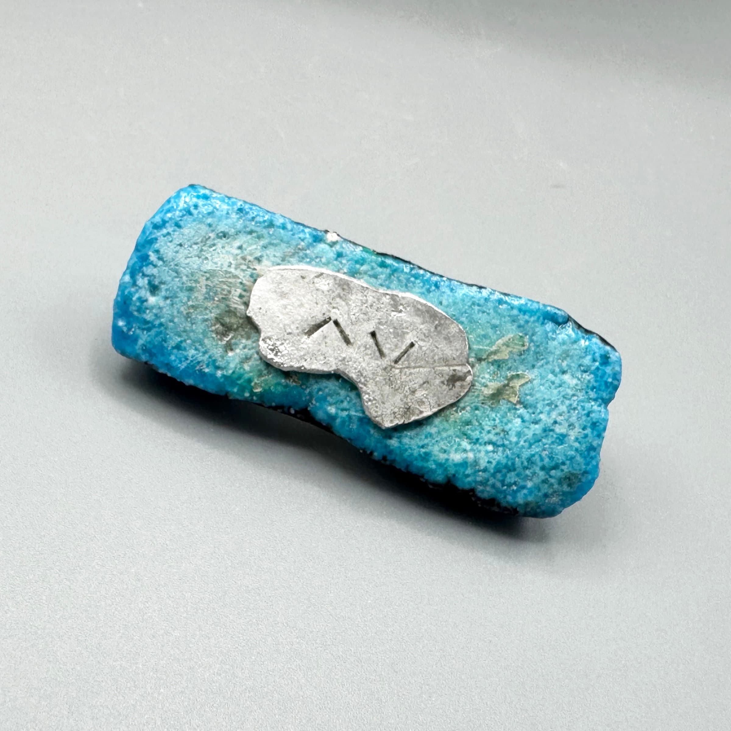 Hourglass I, Amulet No. 15.