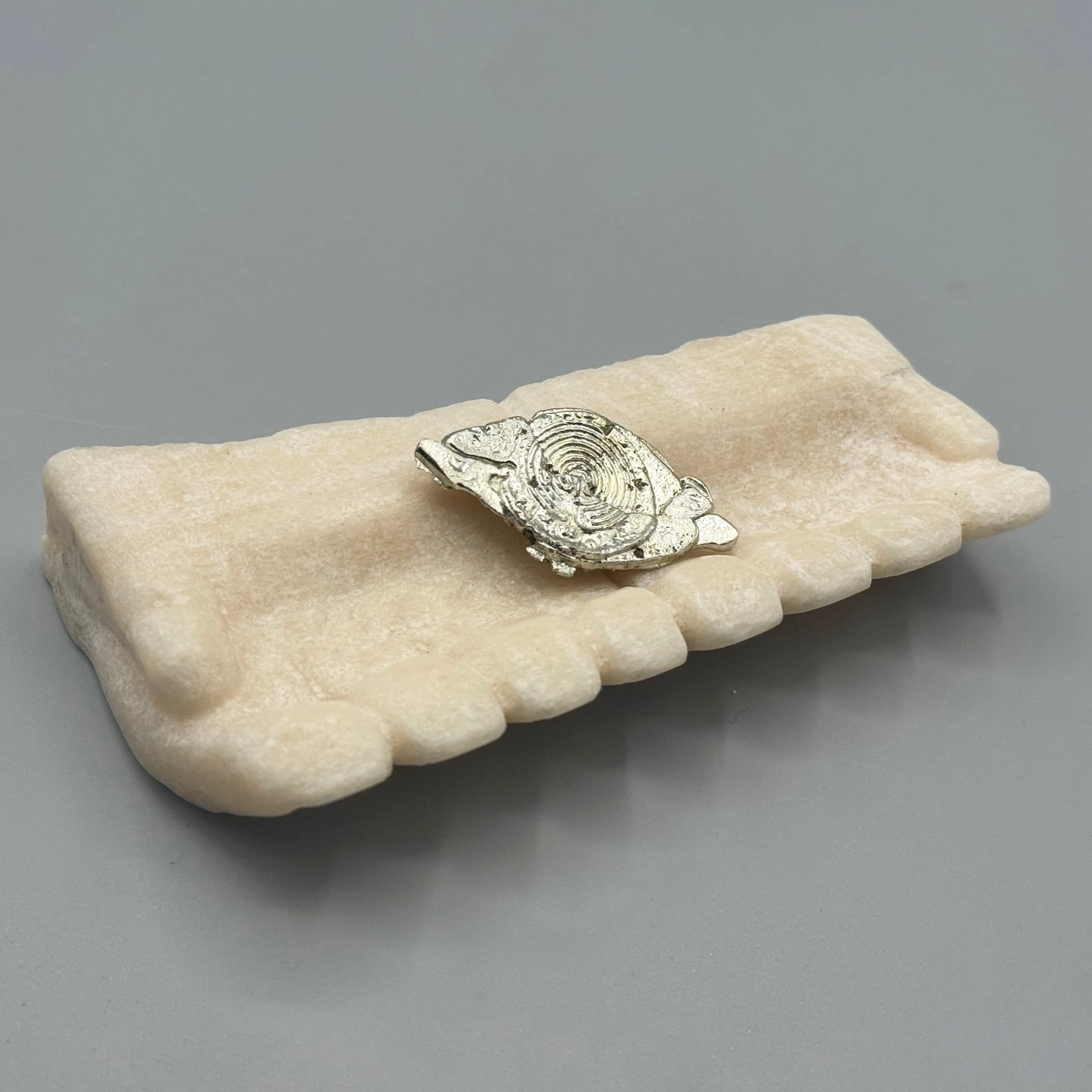 Open Hands, Amulet No. 1.