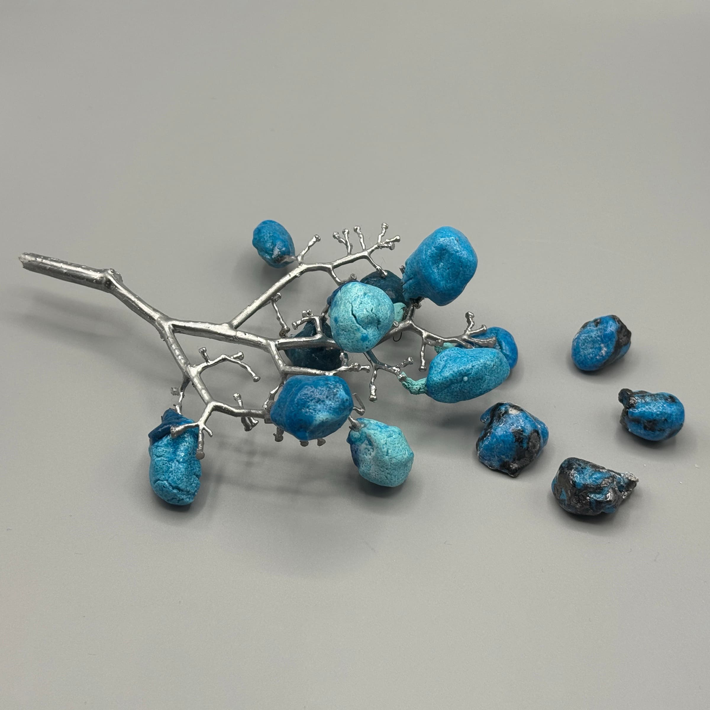 Grapes, Amulet No. 3.